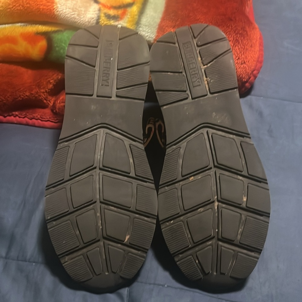 Burberry shoes 10.5 men - Picture 3 of 3